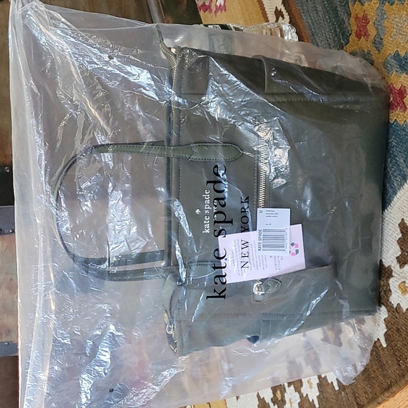 Kate Spade Chelsea Medium Nylon Satchel Crossbody Bag Enchanted Green - Picture 8 of 10